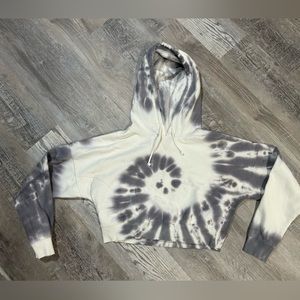 Aeropostale cropped hoodie sweatshirt | size: M | gently worn